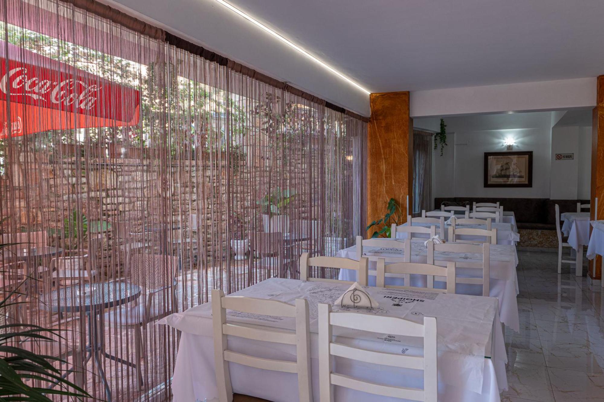 Hotel Elite Sarandë Exteriér fotografie