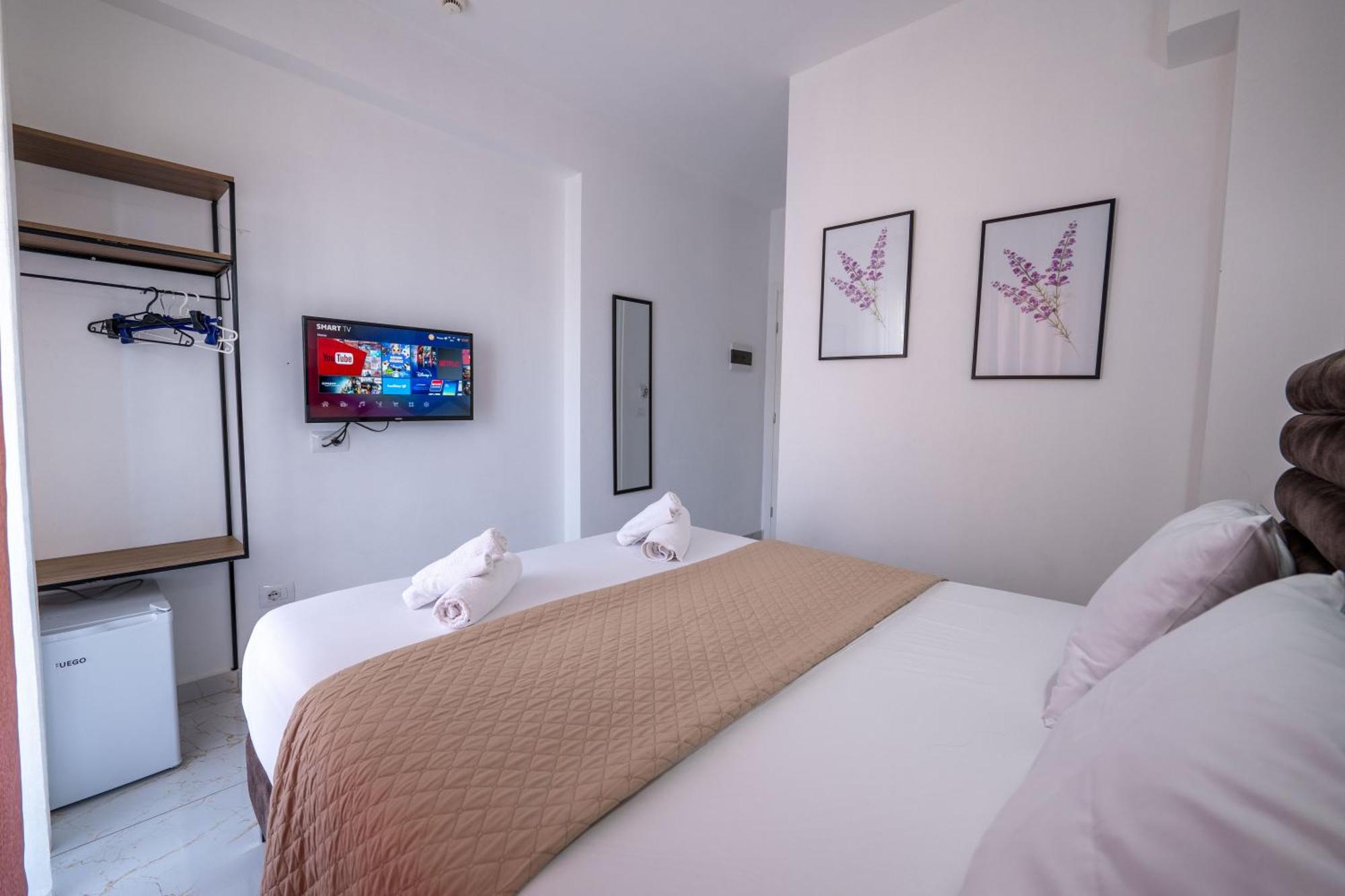 Hotel Elite Sarandë Exteriér fotografie