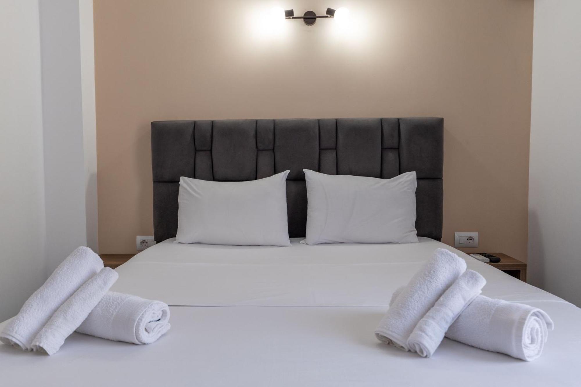 Hotel Elite Sarandë Exteriér fotografie